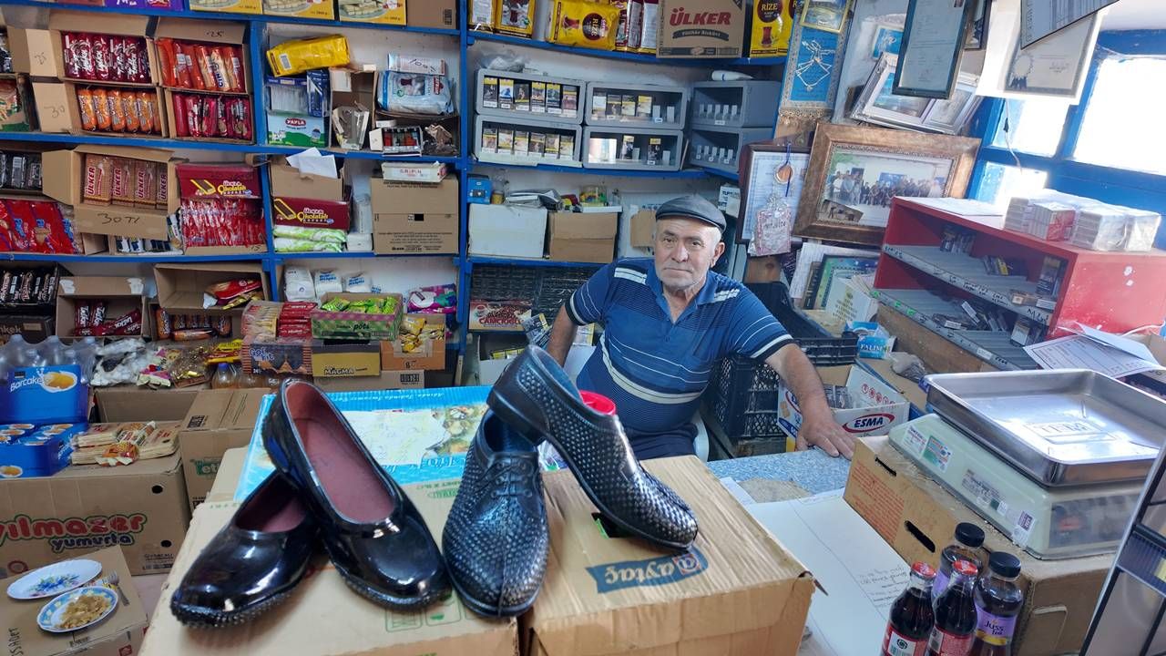 Bu bakkalda her şey tarih