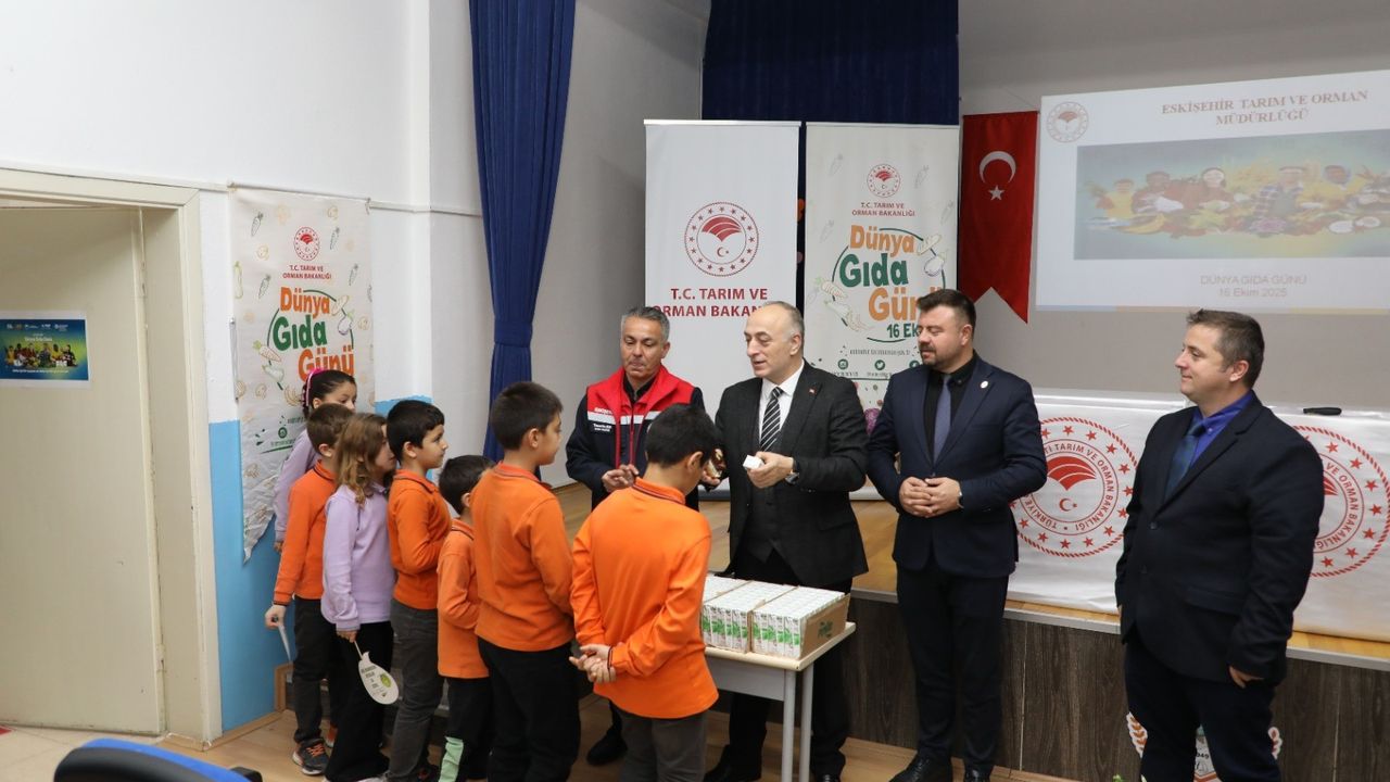 Eskişehir İl Tarım ve Orman Müdürlüğü 'Dünya Gıda Günü'nü öğrencilerle kutladı