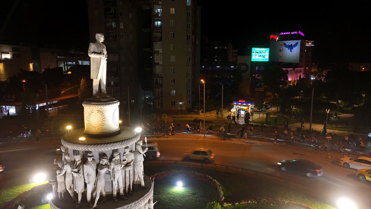 Espark çevresinde trafik düzenlemesi başlıyor