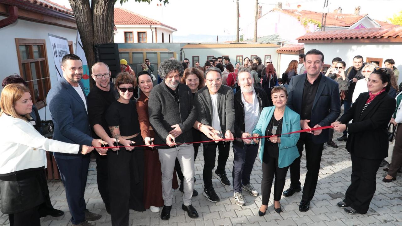 Odunpazarı’nda iki uluslararası festival sergilerle sona erdi