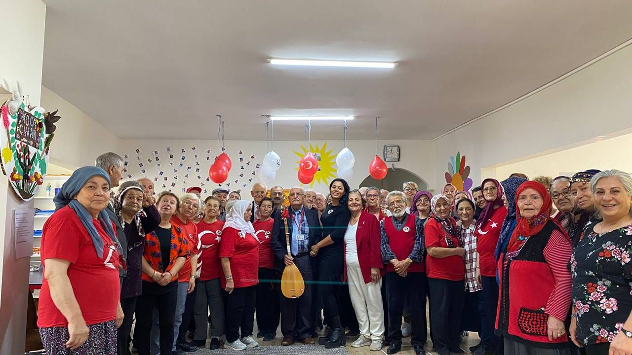 Odunpazarı’nın minikleri ve koca çınarları Cumhuriyet coşkusunu yaşadı