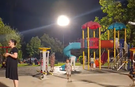 Çocuklar istedi, o park aydınlandı