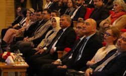Anadolu Üniversitesi'nde Aile Sempozyumu