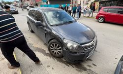 Atakent kavşağında yine kaza: Mahalleli çözüm bekliyor