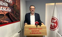 Başkan Özcan hükümet ve muhalefeti eleştirdi