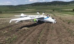 Eğitim uçağı kaza kırıma uğradı: Genç pilot hastaneye kaldırıldı
