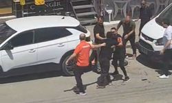 Akrabalar arasındaki tartışma kanlı bitti : 1'i ağır 3 kişi yaralandı