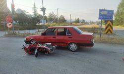 Otomobil ile motosiklet çarpıştı: 1 yaralı