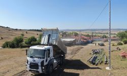 İnönü'de yol yapım çalışmaları devam ediyor