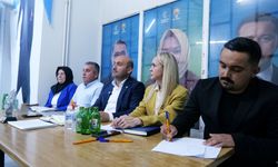 İl Başkanı Albayrak, Beylikova'da istişarelerde bulundu