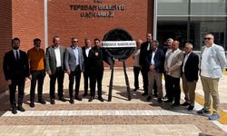 AK Parti’den Tepebaşı Belediyesi’ne siyah çelenk