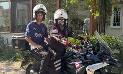 Eskişehir'de sınava geç kalan gencin yardımına polis koştu