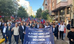 Anahtar Parti’de rozet takma töreni düzenlendi!