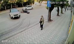 Hiçbir şey olmamış gibi yoluna devam etti