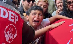 Yangın şehidinin oğlu "Baba, ben sensiz ne yapacağım?" diye feryat etti