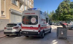 Birinci kattan düşen 1 buçuk yaşındaki çocuk hastaneye kaldırıldı