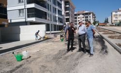 Emek’te asfalt çalışması