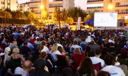 Açık Hava Film Günleri’nde nostalji ve keyif dolu hafta