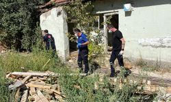 Çocuklar metruk evde ceset buldu