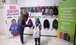 Halk Market yüzlerce çocuğun ve ailenin yüzünü güldürdü