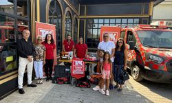 Tepebaşı Arama Kurtarma ekipleri Özbesin markete stand açtı