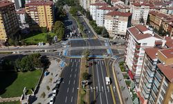 Arabasız caddeler şenlik alanına dönüşüyor