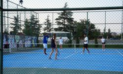 Batıkent açık tenis kortlarında serbest kullanım süreleri uzadı