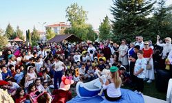Büyükşehir çocuk şenlikleri ile binlerce çocuğa ulaştı