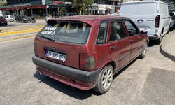 Camındaki yazıyı gören uzak duruyor