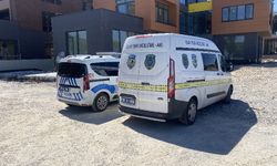İnşaat merdivenlerinden yuvarlanan işçi yaralandı