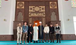 İmam hatip lisesi öğrencileri "Mihrapta Gençler Var" projesiyle mihraba geçti