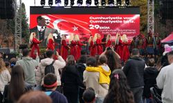 Eskişehirliler cumhuriyet coşkusunu Kentpark’ta yaşadı