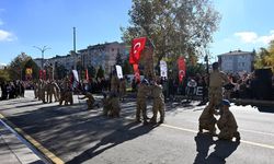 Jandarma'dan nefes kesen 29 Ekim gösterisi