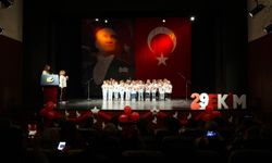 Miniklerden muhteşem gösteri