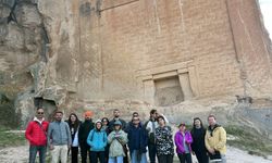 Turist rehberlerine yönelik arkeolojik sit alanlarına teknik gezi