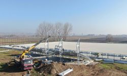 İnönü Spor Kompleksine çelik tribün