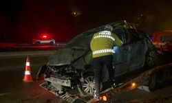 Eskişehir’de feci kaza! Karşı şeride geçip takla attı!