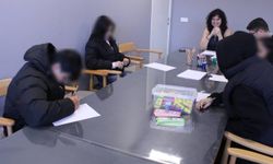 Suça sürüklenen çocuklar kütüphanede yeni hikayeler keşfetti