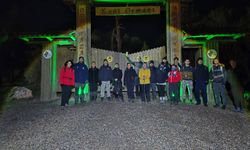 Uluslararası Dağ Günü'nde 25 kişilik grup ile 12 kilometrelik gece yürüyüşü