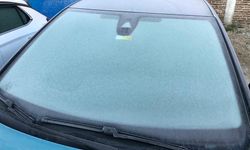 Araba camlarında buzlanma oluşmaya başladı