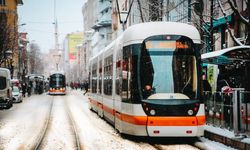 Eskişehir'e kar geri döndü: Hafta sonu hava nasıl olacak?