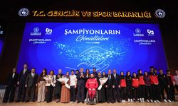 Anadolu Üniversitesi ile Gençlik ve Spor Bakanlığı Arasında Stratejik İş Birliği Protokolü imzalandı