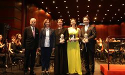 İnsan Hakları Günü’ne özel konser sanatseverlerle buluştu