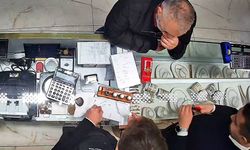 Kuyumcuya yakalanınca sahte altınları teklif etti: "Bunlar sende kalsın"