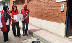 Eskişehir'de gönüllülerden bayram öncesi dağıtım