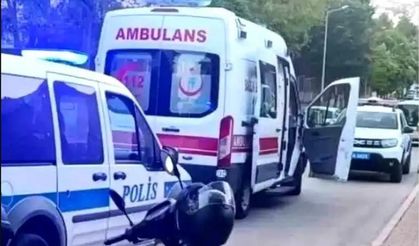 Otomobil ile motorlu bisiklet çarpıştı: 1 yaralı