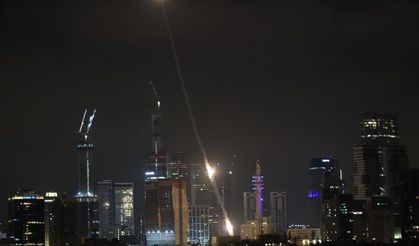 İran, İsrail'e yeni bir füze saldırısı düzenledi