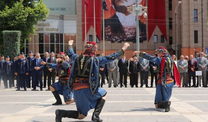 105 yıl önce bugün: Atatürk’ün Eskişehir’e gelişi kutlandı