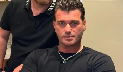 Ünlü oyuncunun yeni imajı sosyal medyaya damga vurdu