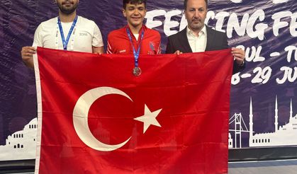 Eskişehirli sporcu Semi Mermutluoğlu’ndan gümüş madalya